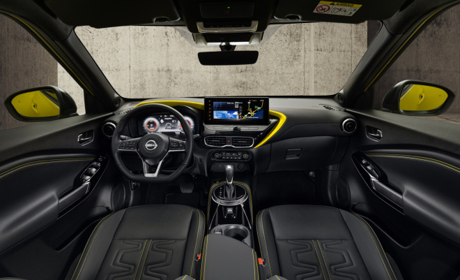 Nissan Juke 2024 interior